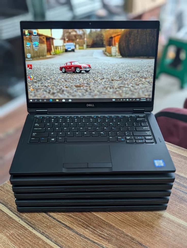 Dell Latitude 7450 - Image 6